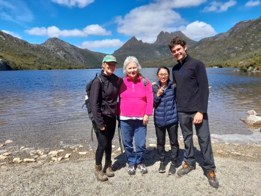 From Hobart: Active Day Trip to Cradle Mountain - Picnic lunch in the open air