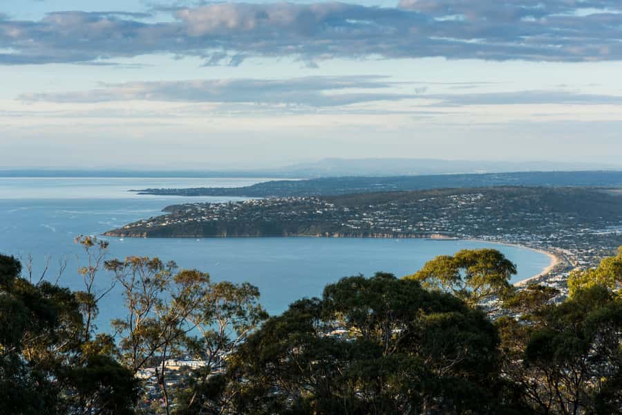 From Melbourne: Peninsula Hot Springs & Bathing Boxes Tour - Who should book this tour?