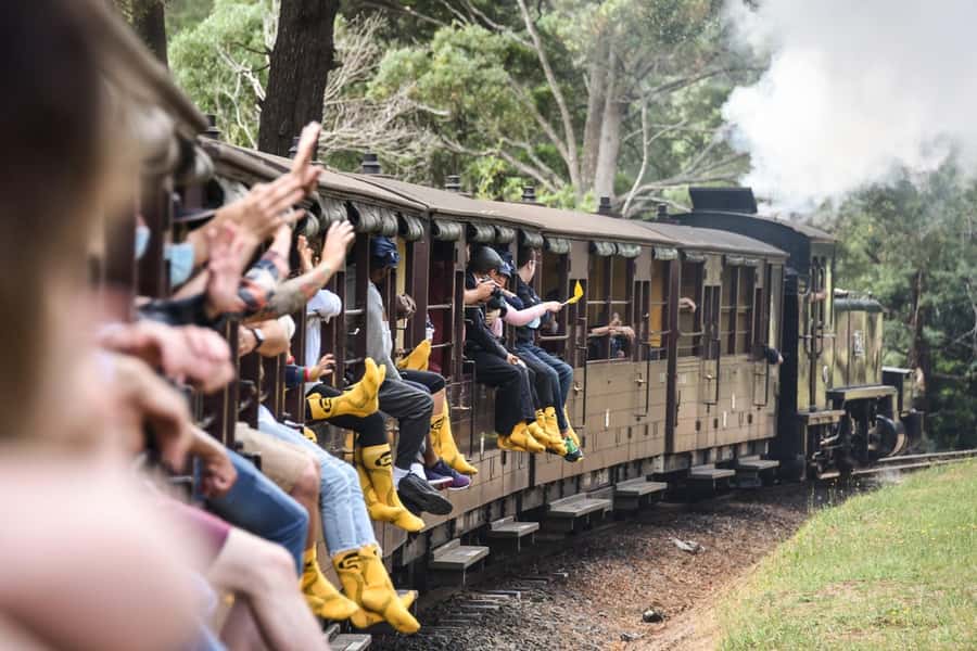 From Melbourne: Puffing Billy Steam Train & Wildlife Tour - Central Melbourne pickup and the road to Belgrave