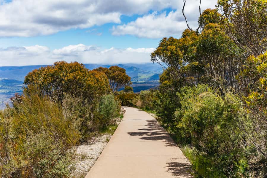 From Sydney: Blue Mountains Full-Day Trip - Echo Point and the Three Sisters