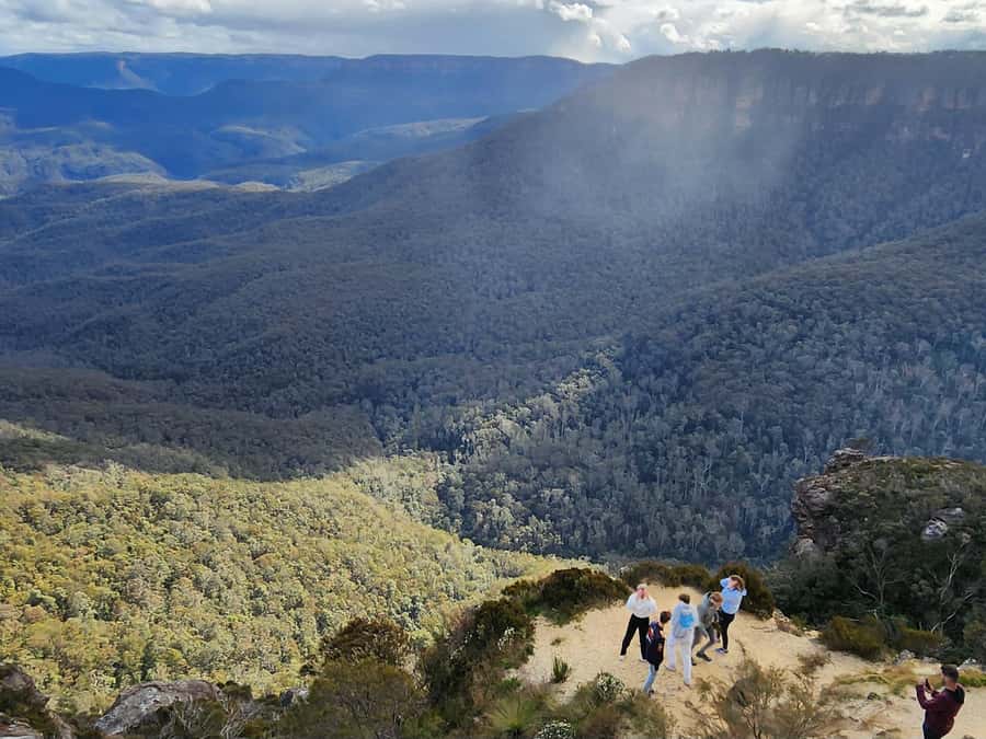 From Sydney: Blue Mountains Tour with Waterfall Walk & Lunch - Who Should Book This Trip