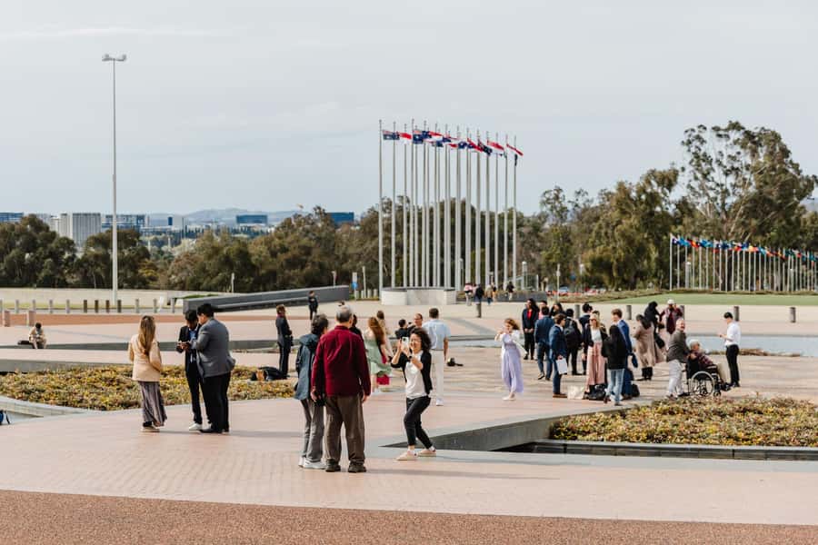 From Sydney: Full-Day Tour to Canberra - How the guides shape the day
