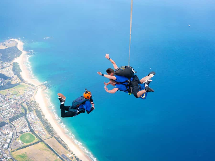 From Sydney: Tandem Skydive Experience over Beach - Up to 60 seconds of freefall