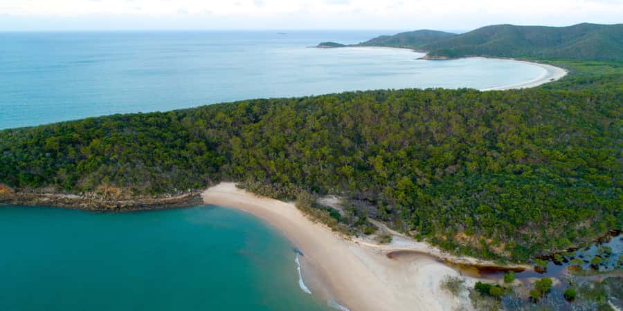 From Yeppoon: Great Keppel Island Snorkeling Hire with Lunch - A seven-hour escape from Yeppoon