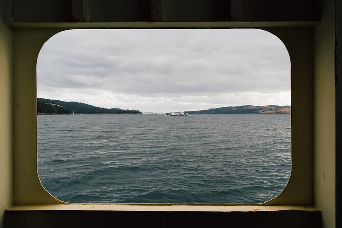 Full-Day Guided Bruny Island Tour from Hobart - Chocolate, lunch, and the island’s small settlements