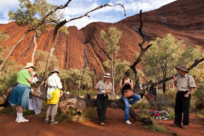 Full Uluru Base Walk at Sunrise Including breakfast - Mutitjulu Waterhole, rock art, and changing textures