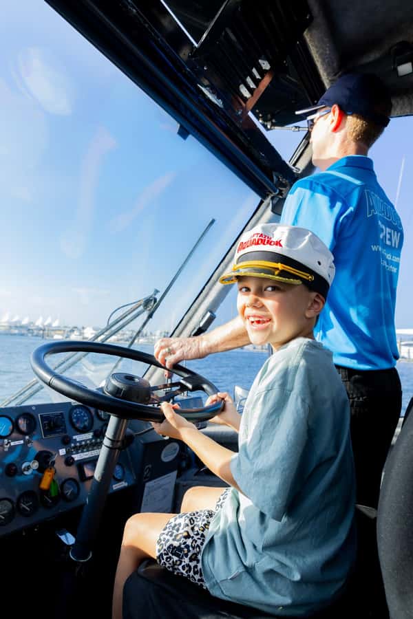 Gold Coast: 1-Hour Land and Water Duck Tour - Aquaduck highlights at a glance