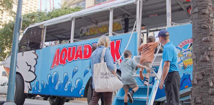 Gold Coast: 1-Hour Land and Water Duck Tour - Who will enjoy this tour most?