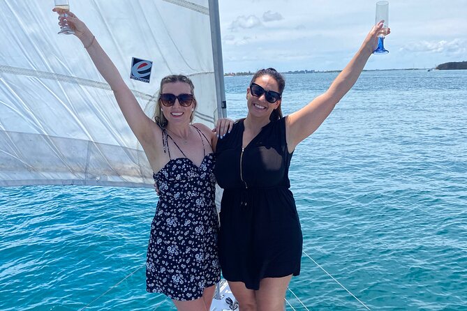 Gold Coast 2 hour Sunset Sailing Cruise with Drinks&Tasting Plate - Meeting at Muriel Henchman North Boat Ramp