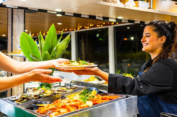 Gold Coast Buffet Dinner Sightseeing Cruise - A Gold Coast Evening Begins at Sea World Terminal