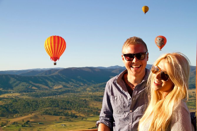 Gold Coast Hot Air Balloon + Winery Breakfast + Return Transfers - How the $355.04 price measures up