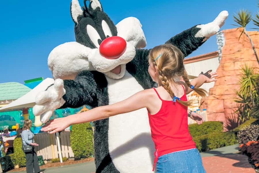 Gold Coast: Movie World, Sea World & Wet'n'Wild 7-Day Pass - Queues, opening hours, and the real value