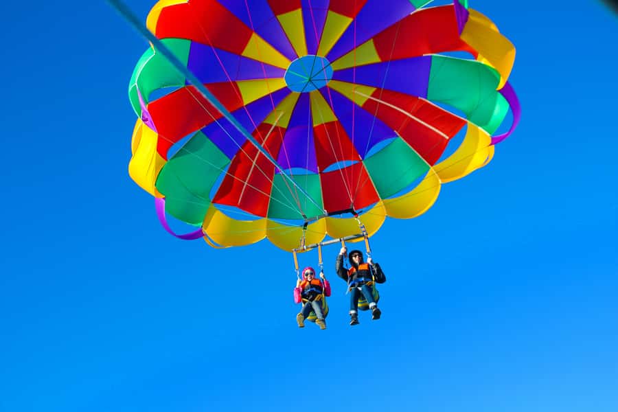 Gold Coast: Surfers Parasailing with Free Photos - From Paradise Point Marina to the Broadwater