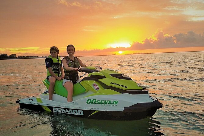 Golden Eye Sunset Jet Skiing in Darwin - Music, soft drinks, and the group mood