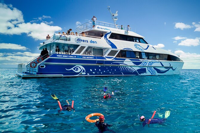 Great Barrier Reef Full Day Tour from Cairns - The 90-minute run to the outer reef