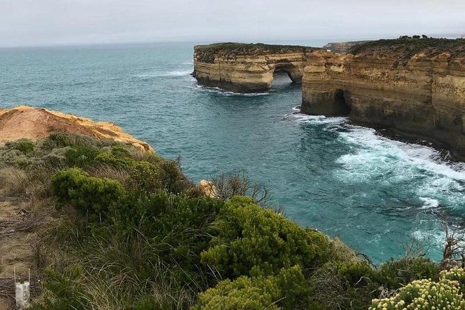 Great Ocean Road 12 Apostles kangaroo, koala and chocolate tour - Leaving Melbourne for the chocolate stop