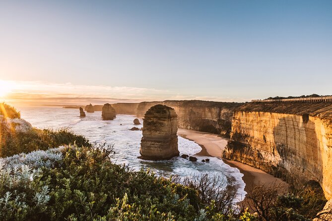Great Ocean Road, 12 Apostles, Loch Ard Gorge & lunch - Melbourne - The 12 Apostles in the morning