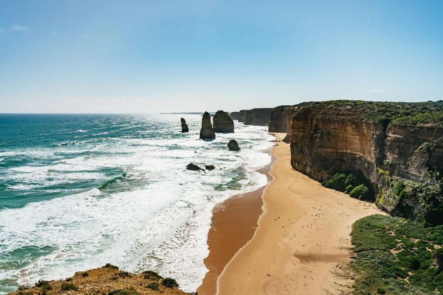 Great Ocean Road Tour w/ Deluxe Minibus & Top-Rated Guide - Gibson Steps and Loch Ard Gorge