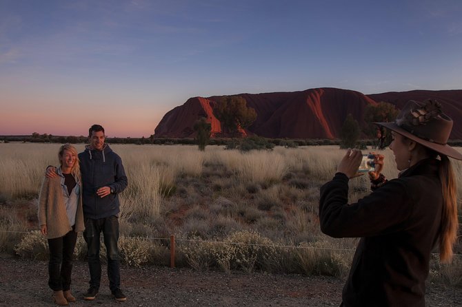 Highlights of Uluru Including Sunrise and Breakfast - Key points to know before booking