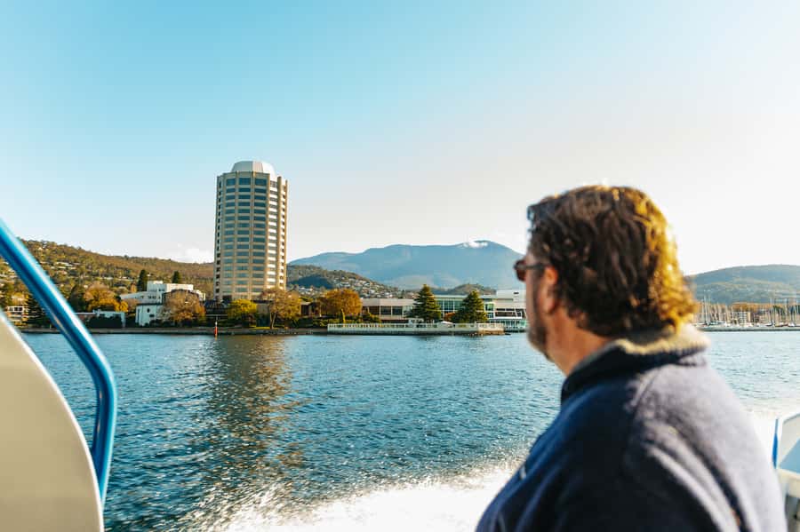 Hobart: 2.5-hour Iron Pot Lighthouse Cruise - Who will enjoy this cruise most?