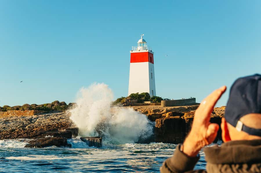 Hobart: 2.5-hour Iron Pot Lighthouse Cruise - Why this 150-minute cruise is different from a harbour tour