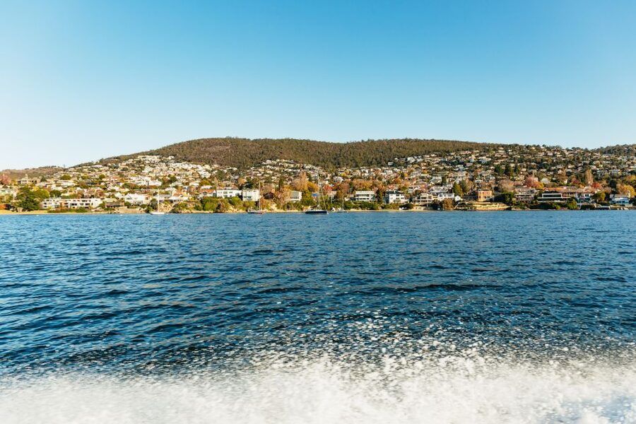 Hobart: 2.5-hour Iron Pot Lighthouse Cruise - What the boat feels like on the water