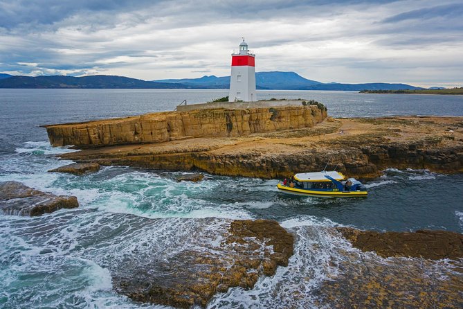 Hobart Sightseeing Cruise including Iron Pot Lighthouse - Starting at Franklin Wharf in central Hobart