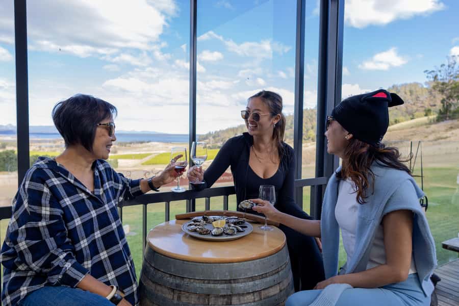 Hobart: Wineglass Bay & Freycinet National Park Active Tour - The 7:25am Start in Hobart
