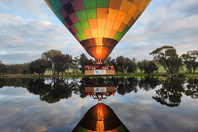 Hot Air Balloon Flights in Perth (Avon Valley) with breakfast - The early start is part of the bargain