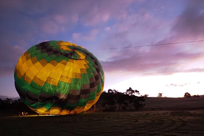 Hot Air Balloon Flights in Perth (Avon Valley) with breakfast - Sunrise views over the river and farms