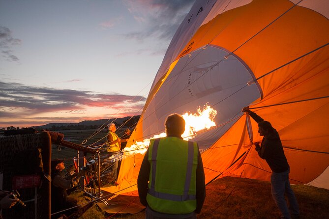 Hot Air Balloon Flights in Perth (Avon Valley) with breakfast - Landing, packing up, and the muddy reality