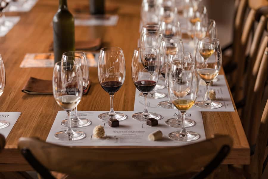 Hunter Valley: Uncork the Hunter Full-Day Wine Tour - A seven-hour Hunter Valley day with a broader pour