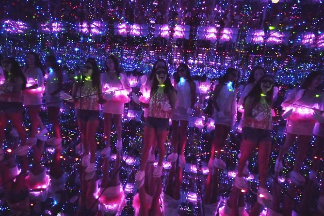 Infinity Attraction - Admission - Sound, lights, and moving surfaces