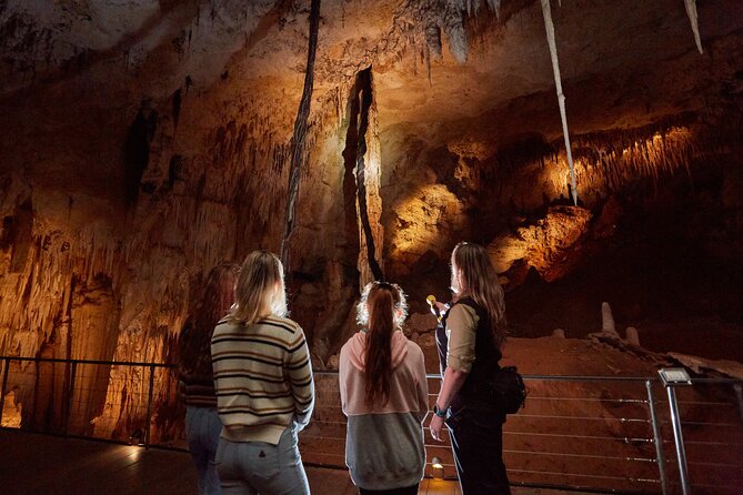 Jewel Cave Fully-guided Tour (Located in Western Australia) - The formations you will see below ground
