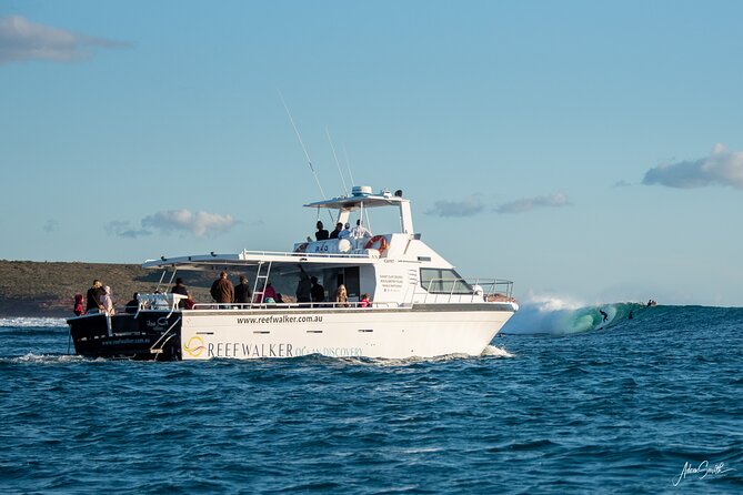 Kalbarri Sunset Cruise along the Coastal Cliffs - Boarding the 50-foot vessel