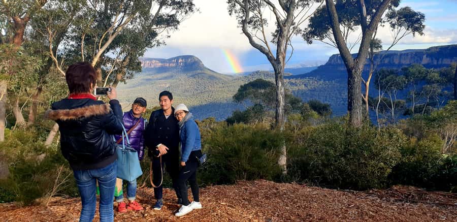 Katoomba: Blue Mountains Full-Day Hop-On Hop-Off Bus Tour - What the $38 price really buys you