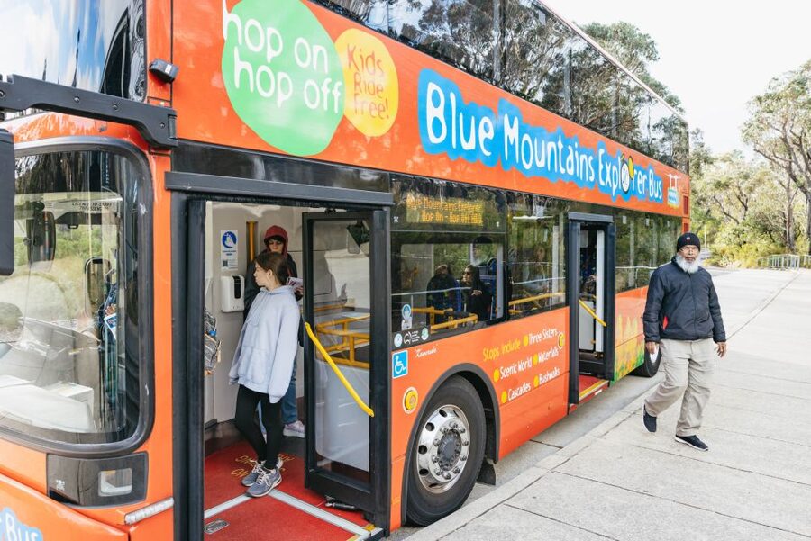 Katoomba: Lyrebird Hop-On Hop-Off and Scenic World Pass - Choosing your stops and walks