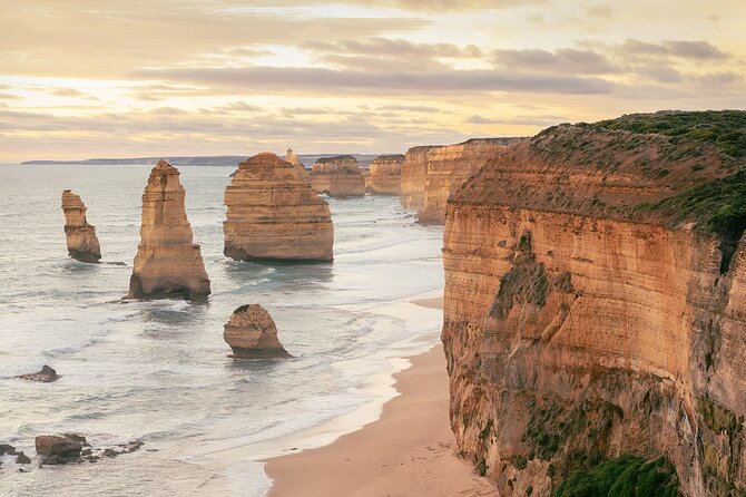 Lux Great Ocean Road Tour Reverse - Max 11 Hotel Pickup - The Otway rainforest and the missing-stop risk