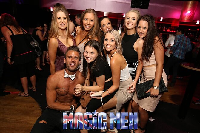 Magic Men Cabaret Ladies Night - The finale and cast photos afterward