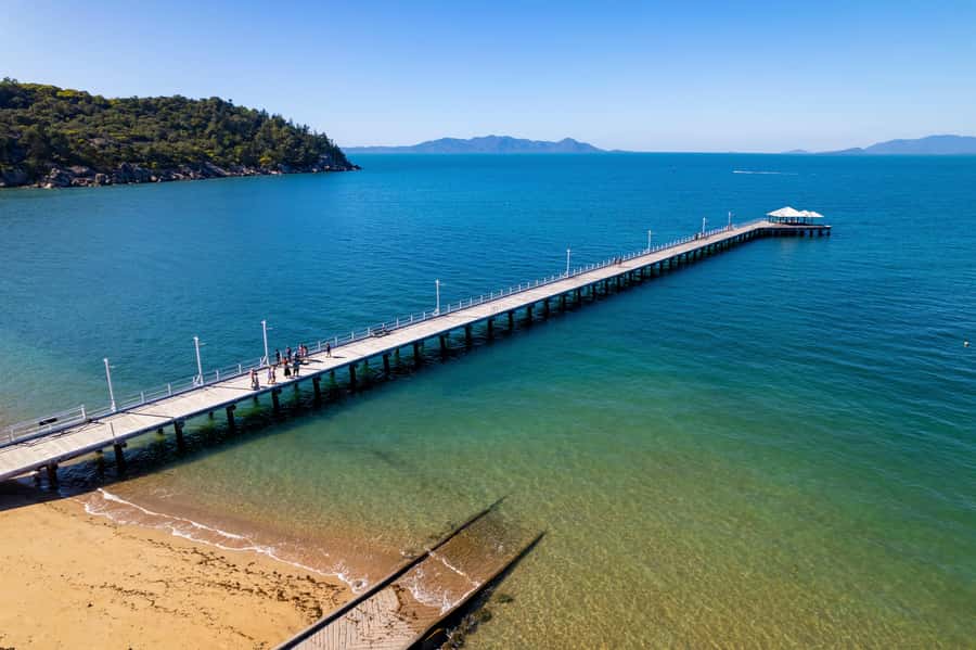 Magnetic Island: Behind the Scenes Tour - Rocky Bay Lookout gives you the first big view