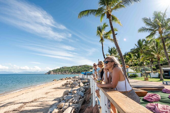 Magnetic Island Round-Trip Ferry From Townsville - Choosing between Horseshoe Bay, Alma Bay, and Picnic Bay