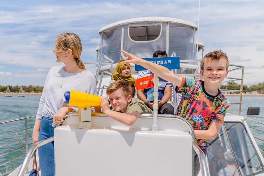 Mandurah: Dolphin and Views Cruise - Leaving central Mandurah for the dolphin search