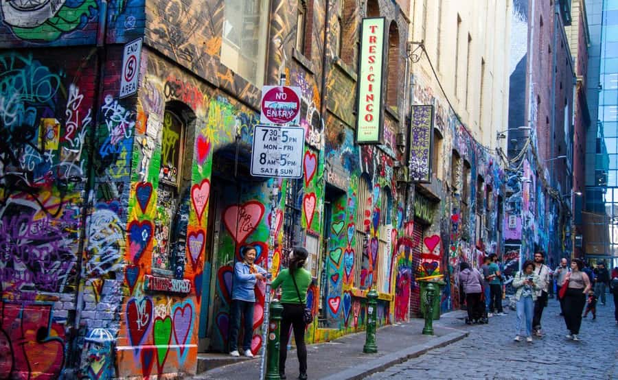 Melbourne: City Highlights Group Tour by Bus - Collins Street and Melbourne’s polished center