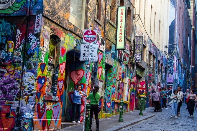 Melbourne City Highlights Small Group Tour - Flinders Street to the Paris end of Collins Street