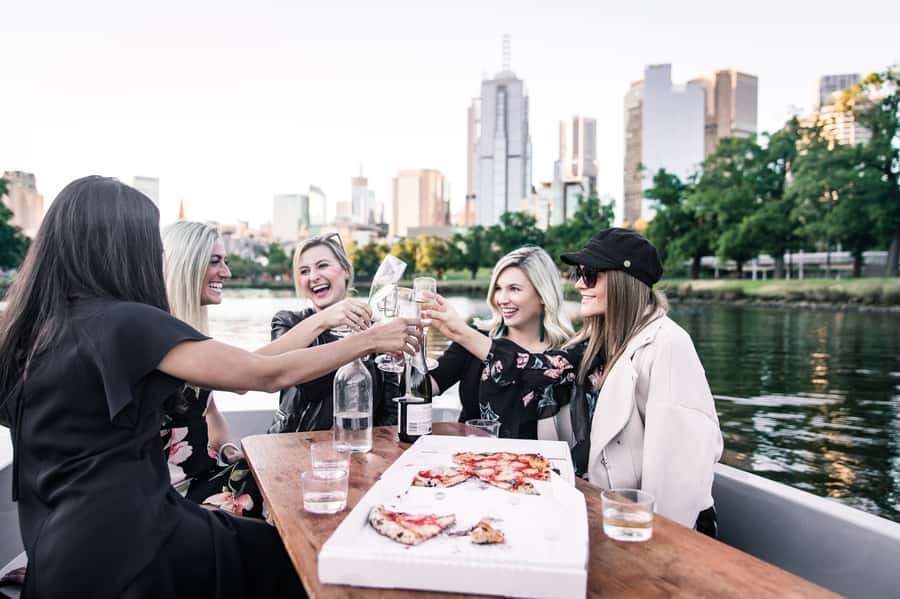 Melbourne: Electric Picnic Boat Rental on the Yarra River - What the electric picnic boat feels like on the water