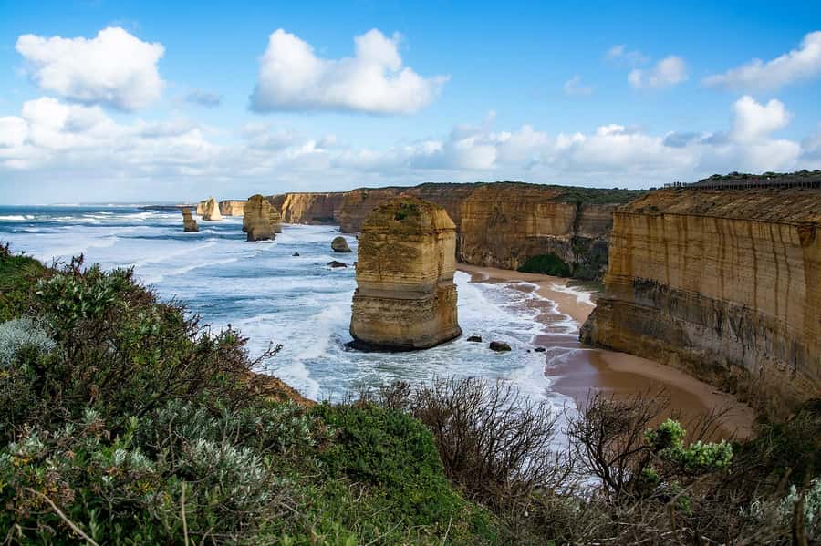 Melbourne: Great Ocean Road 12 Apostles & Rainforest Tour - Loch Ard Gorge adds the human story
