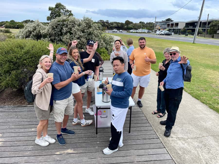 Melbourne: Great Ocean Road & Iconic Coastal Views Day Tour - Apollo Bay gives the day a needed pause