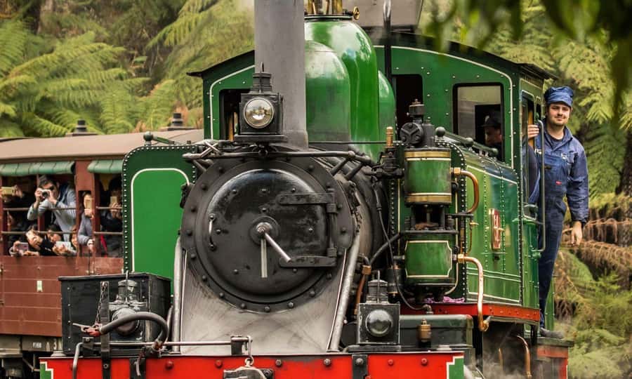 Melbourne: Half-Day Puffing Billy Steam Train Experience - Belgrave Station and the start of the railway ride