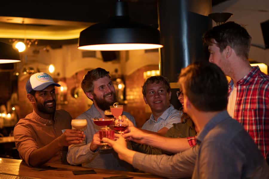 Melbourne: Local Laneway Bars and Their Stories - The key points at a glance