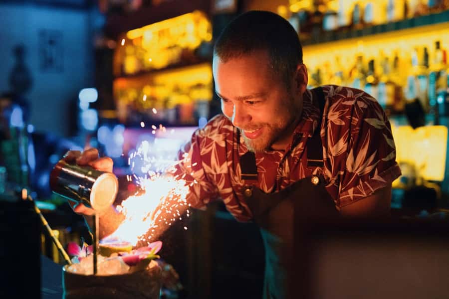 Melbourne: Local Laneway Bars and Their Stories - Why locals may enjoy it too